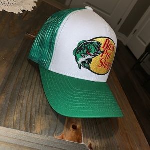 Bass pro shop trucker hat